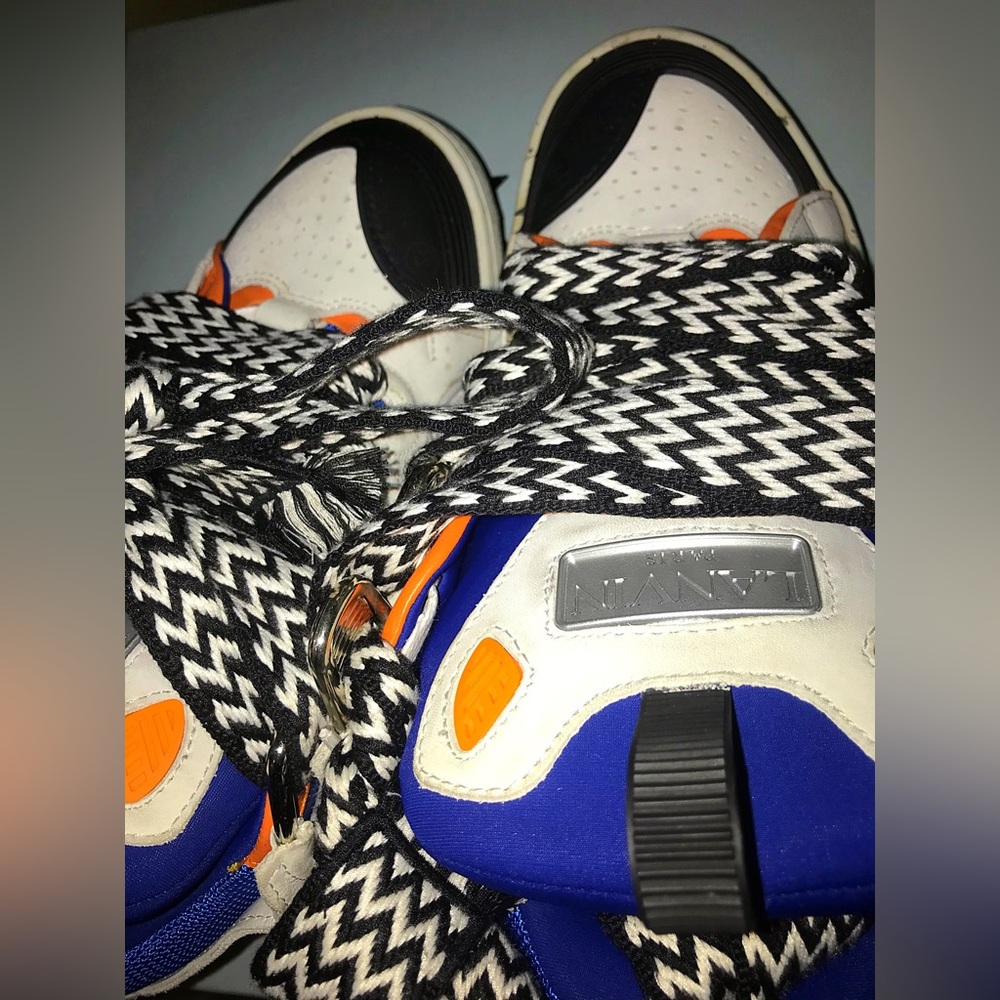Lanvin
Curb Low-Top Sneakers